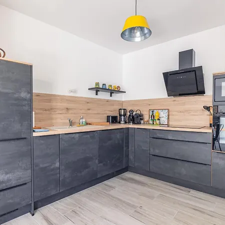 Petite Maison Confortable Pour 4 Nyaraló *
