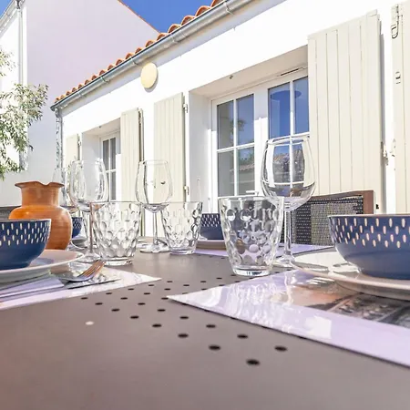 Petite Maison Confortable Pour 4 * סן-פייר-ד'אולרון